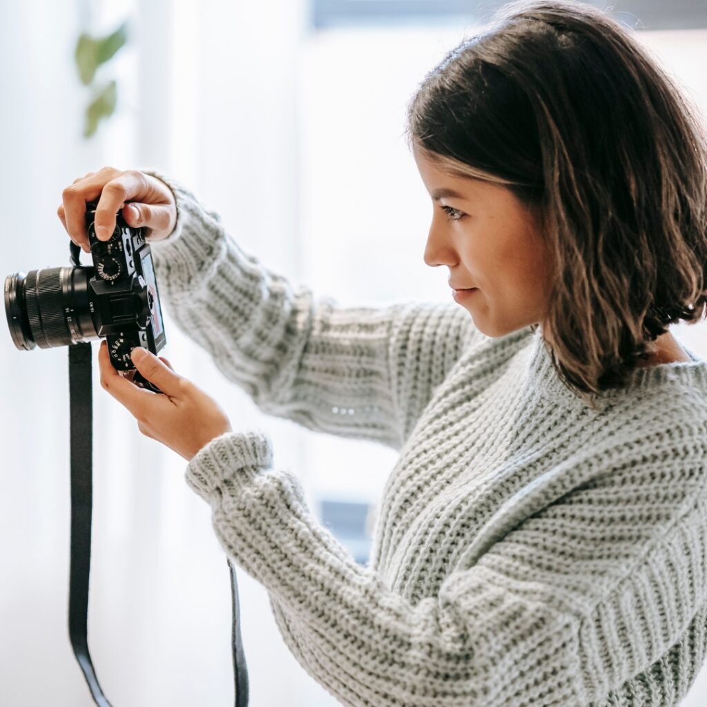 brand photographer photographing a dog trainer